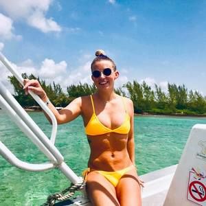 Meet your Posher, Jenna